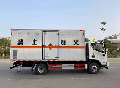 枣强爆破器材运输车