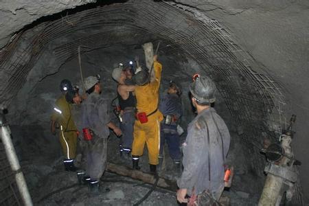 枣强工程爆破中的危险因素分析以及应对工程爆破危险的措施