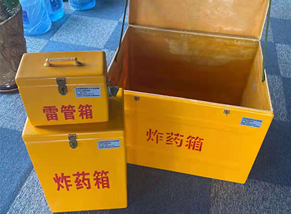 枣强玻璃雷管箱生产标准全解析：安全、性能与合规的基石